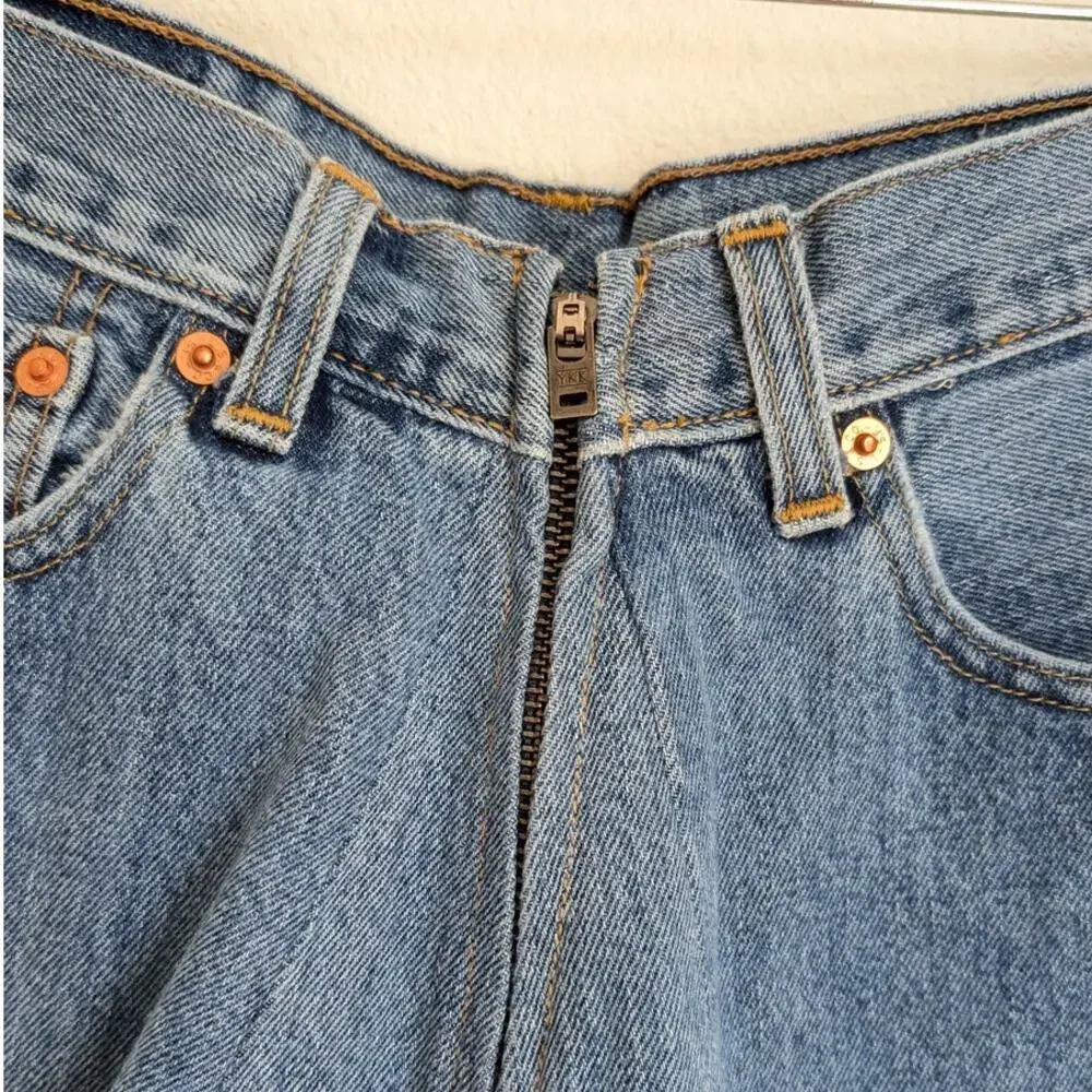 NWT RE/DONE Levi's Cotton Handkerchief Denim Skirt in Indigo, size 26